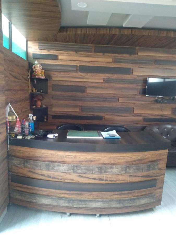 Woodland Lodge And Restaurant Guwahati Eksteriør billede